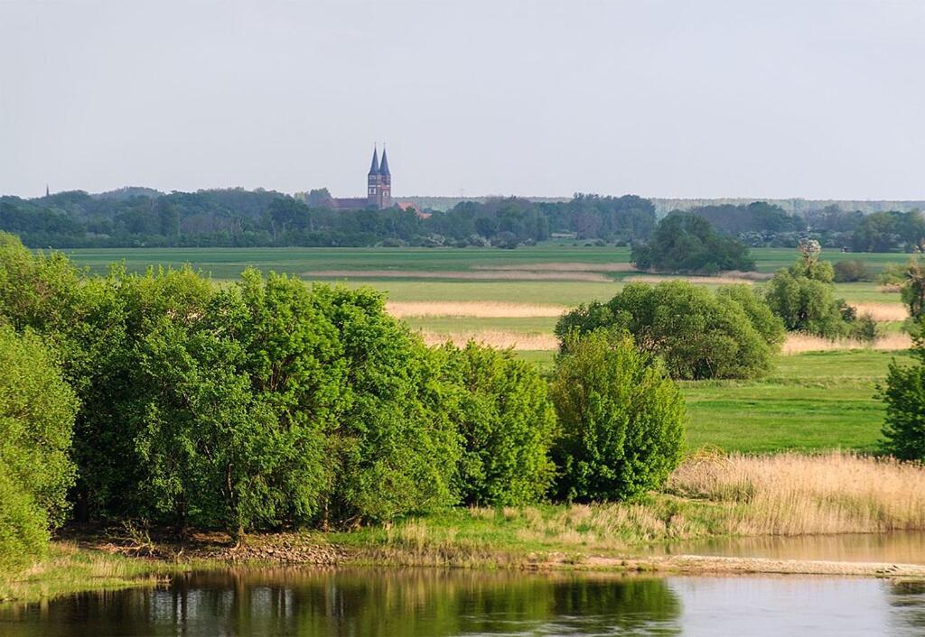 Ferienhaus Hof Albrecht Tangermünde Eksteriør bilde